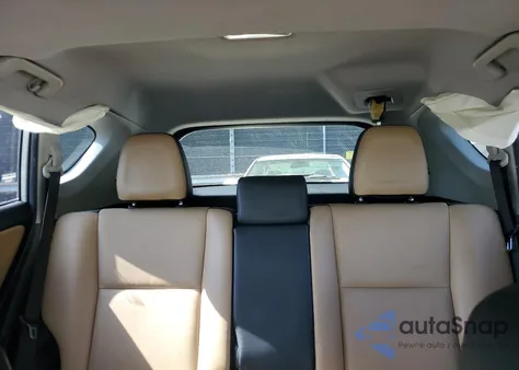 2016 Toyota Rav4 Limited z USA, uszkodzony, nr VIN JTMDFREVXGJ077570